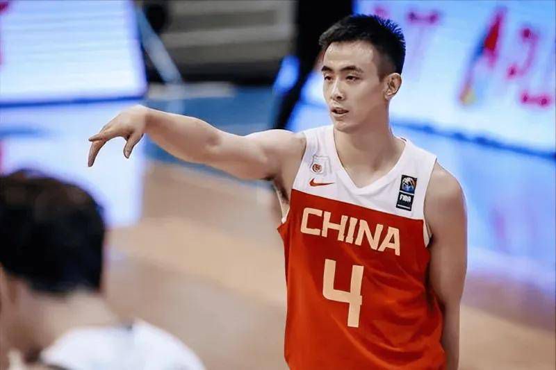 就像《奇遇》这部电影一样，很多人其实可能不会同时拥有青春和对青春的理解，但是在《奇遇》这部电影中，我们是能够感受到的。